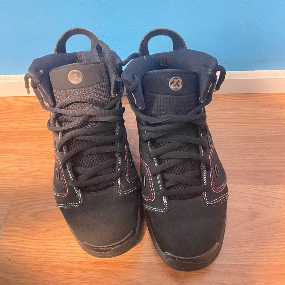 Jordan 6-17-23
Black White Red Contrast Stitching (GS)